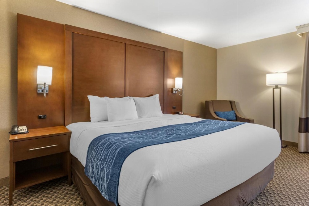 Comfort Inn At Buffalo Bill Village Resort Main image